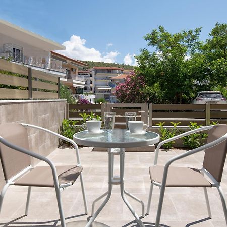 Olenia Luxury Apartments 4 Néos Marmarás Exterior foto