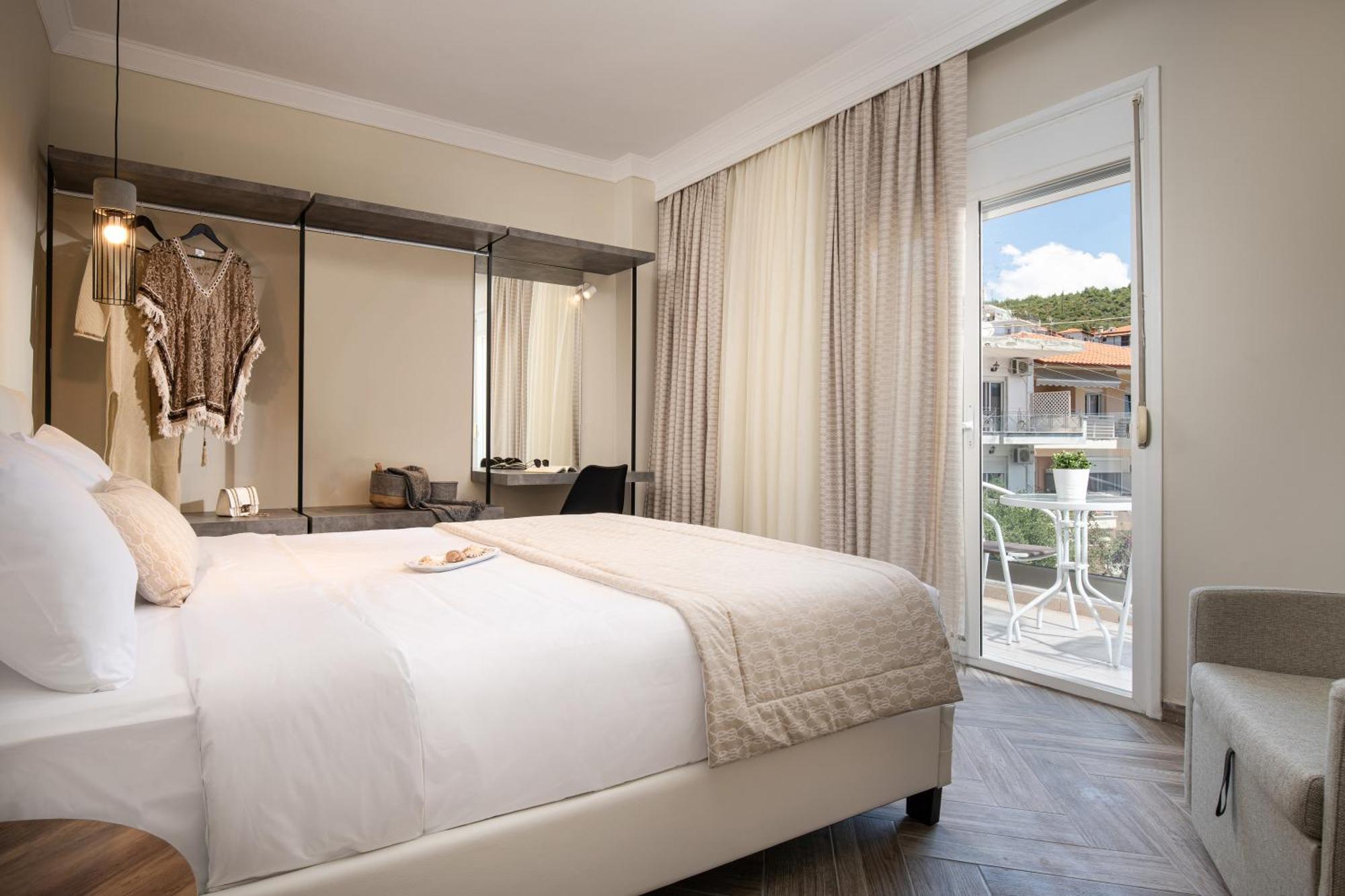 Olenia Luxury Apartments 4 Néos Marmarás Exterior foto